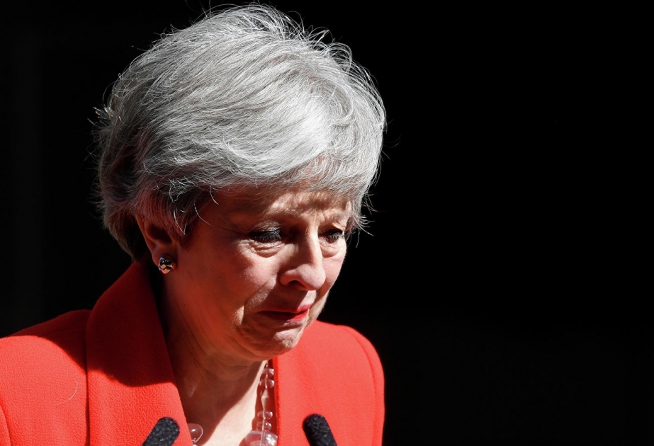 Theresa May announces resignation as UK prime minister