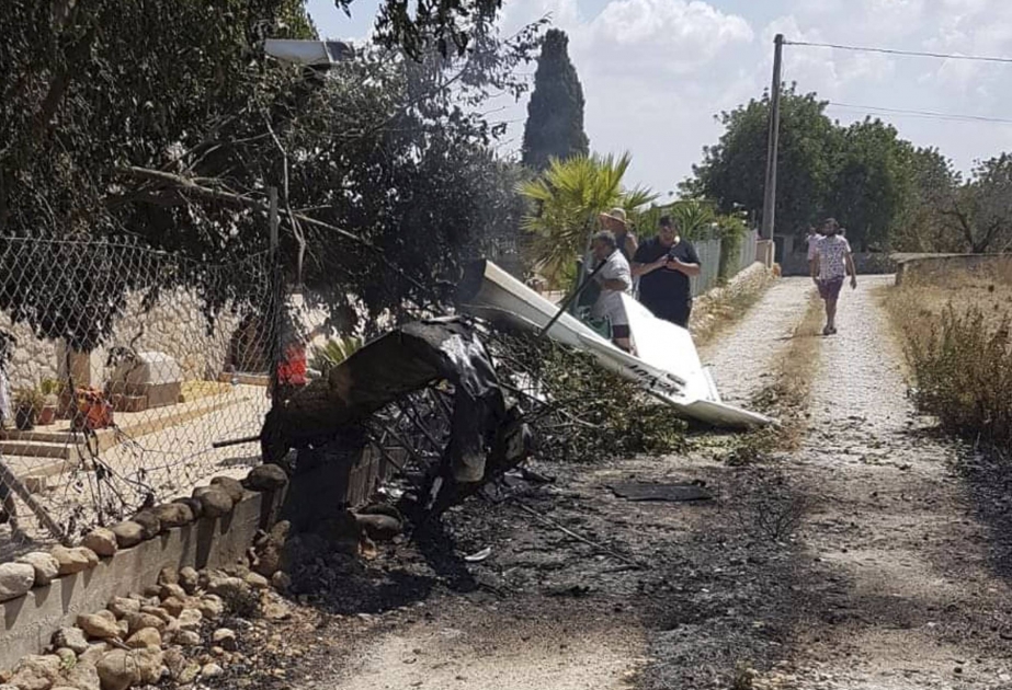 Семь человек погибли в результате столкновения вертолета и самолета на Балеарских островах