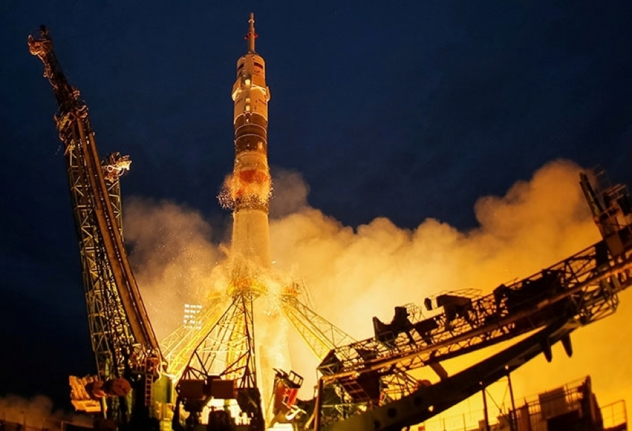 Göyərtəsində ilk ərəb astronavtın da olduğu “Soyuz-15” gəmisi Beynəlxalq Kosmik Stansiyaya birləşib