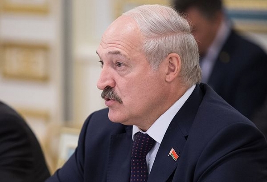 Aleksandr Lukaşenko: Belarus Donbasda sülhməramlı qüvvələrini yerləşdirməyə hazırdır