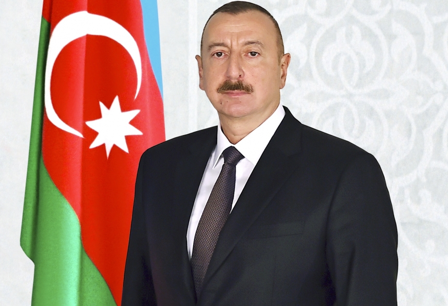 Presidente Ilham Aliyev felicita a Felipe VI Rey de España