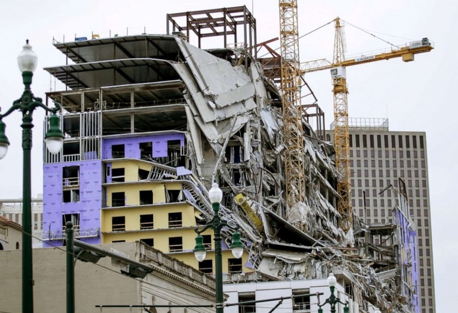 В Новом Орлеане рухнула часть здания отеля Hard Rock, есть погибшие