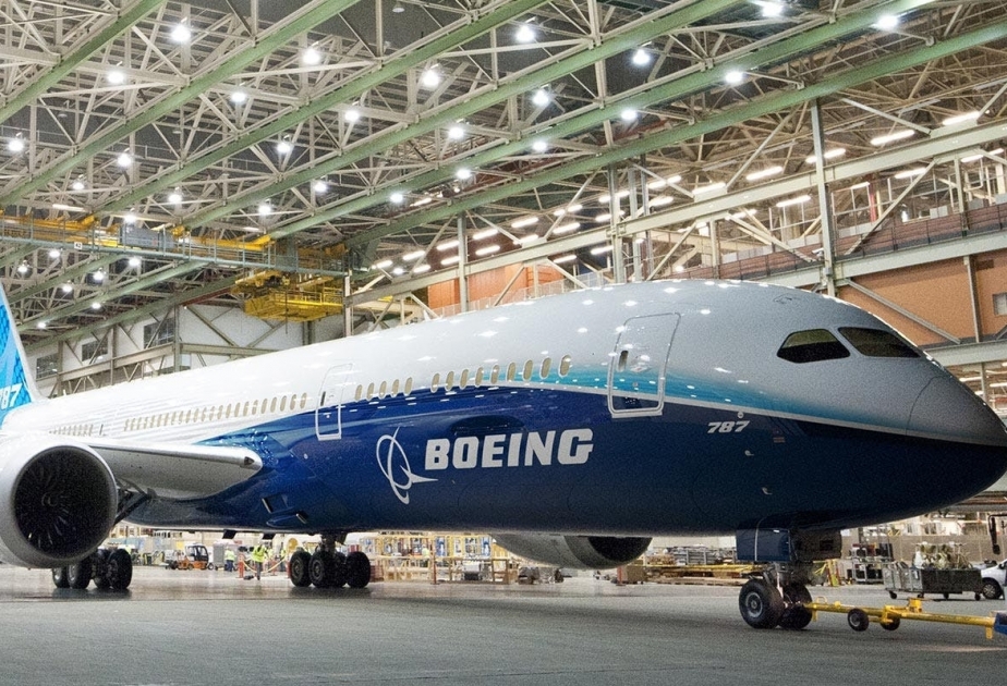Boeing 737 loses its title of world's best-selling airplane to Airbus320