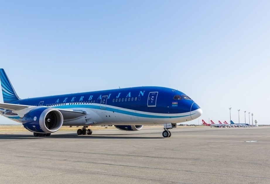 AZAL appeals to passengers on sale of air tickets