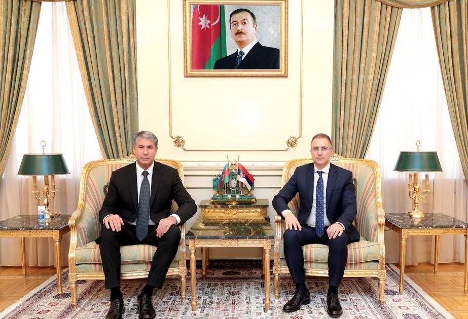 Aserbaidschanische und serbische Innenministerien erörtern Entwicklung der Beziehungen