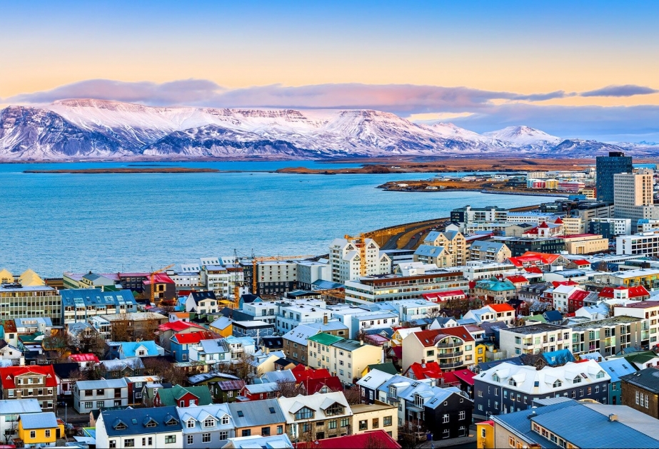 Путешествующие в Исландию будут проходить двойные тесты на коронавирус COVID-19