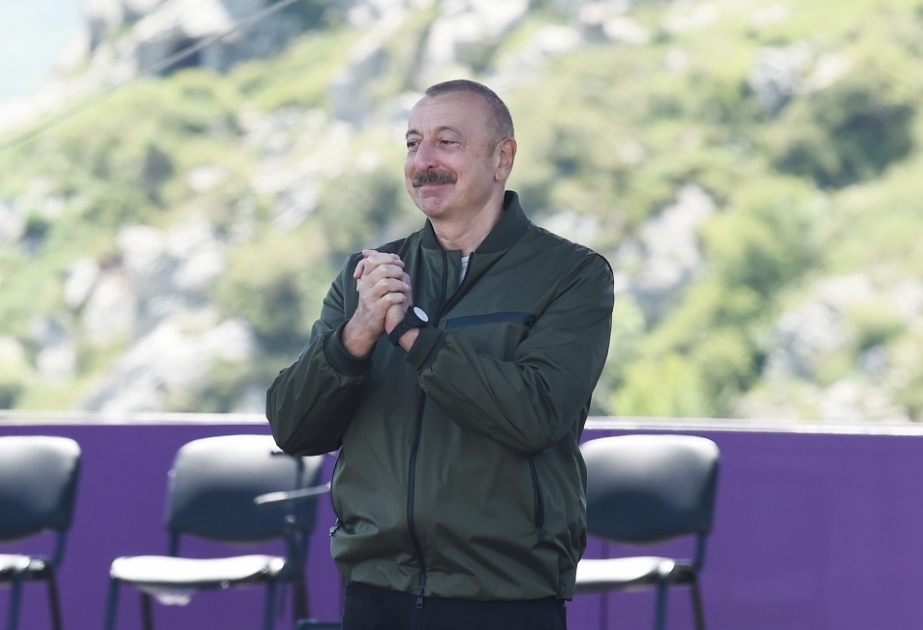 Le président Ilham Aliyev : Le festival de musique « Kharybulbul » se tiendra à Choucha chaque année