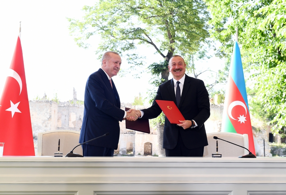 La Déclaration de Choucha définit les mécanismes politico-juridiques des relations d’alliance entre l'Azerbaïdjan et la Turquie