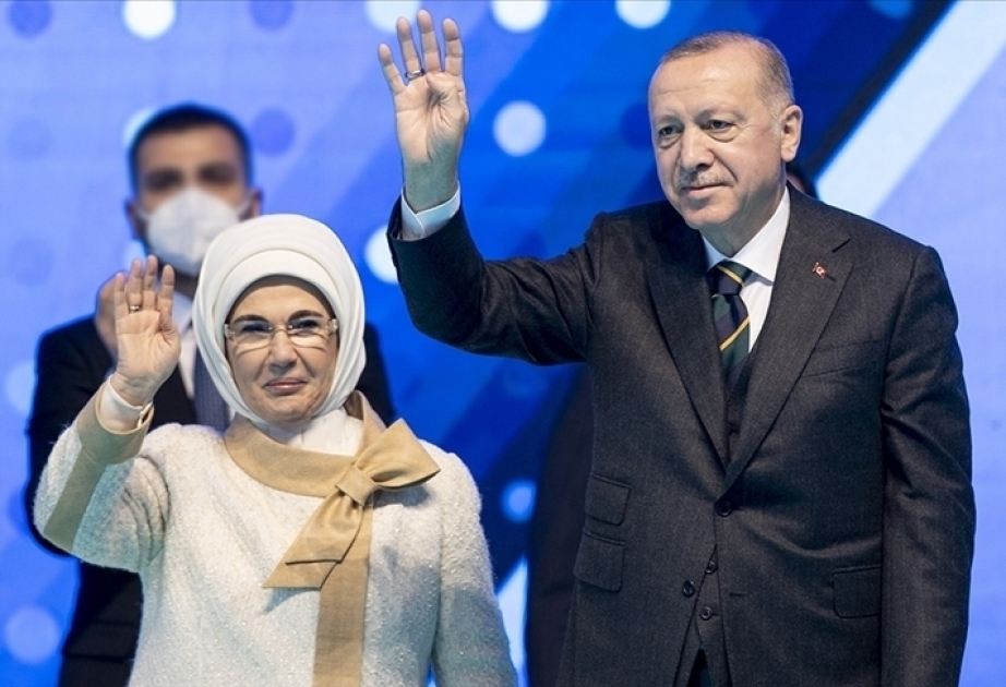Turkish president, First Lady experiencing 'mild symptoms' after testing positive for COVID-19