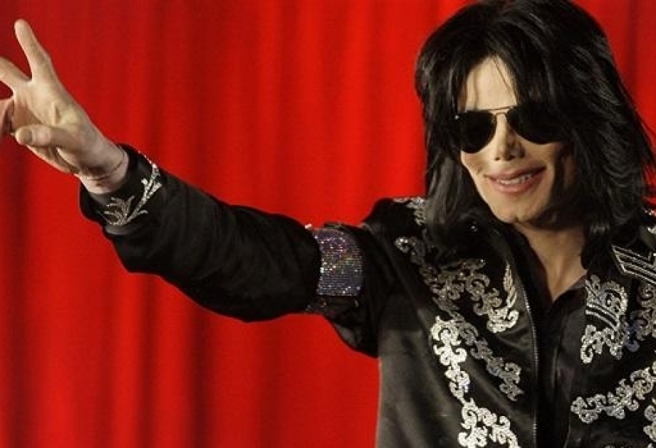 Graham King to produce Michael Jackson biopic