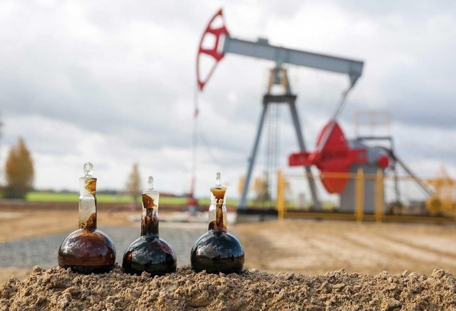 Azerbaijani oil sells for more than $104