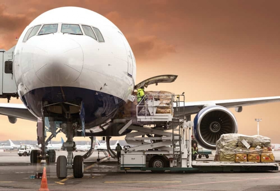 今年1-4月航空运输出口货物量达2.21万吨