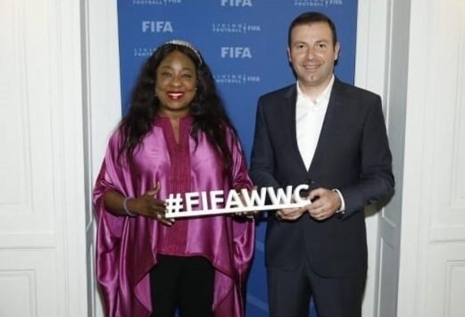 Elkhan Mammadov rencontre la Secrétaire générale de la FIFA Fatma Samoura