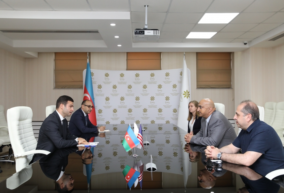 Chairman of Azerbaijan’s KOBIA meets with Director of USAID Mission to Azerbaijan