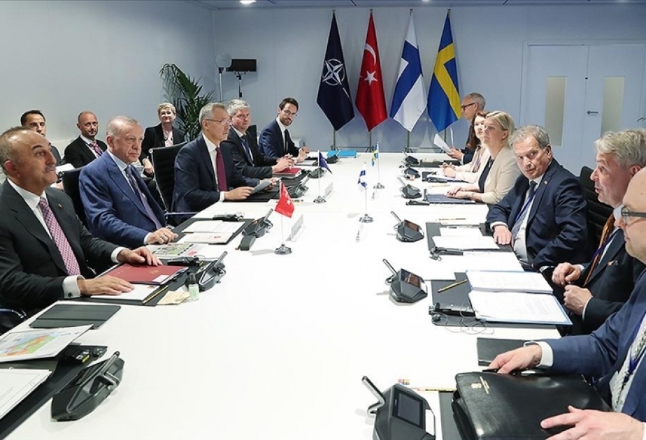 Türkiyə, Finlandiya və İsveç liderləri Madrid Sammiti çərçivəsində bir araya gəliblər