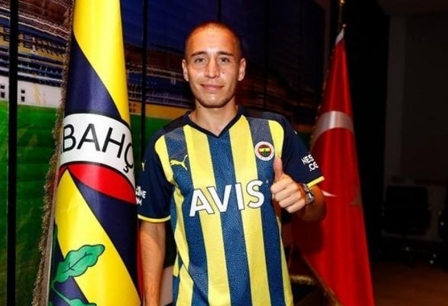 Fenerbahce sign ex-Borussia Dortmund, Galatasaray winger Emre Mor