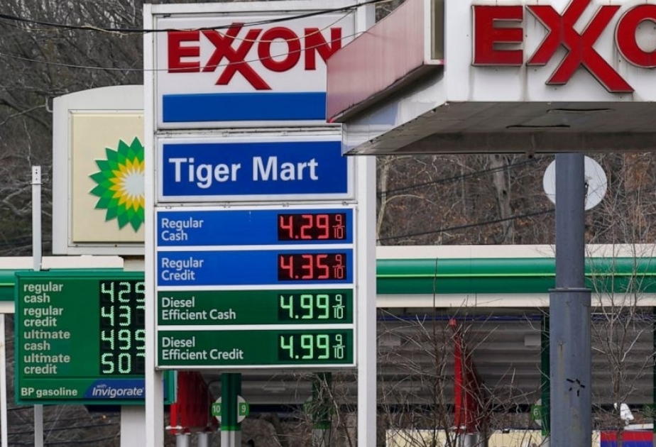 ABŞ-da benzinin 1 qallonunun orta dəyəri 4,10 dollara düşüb