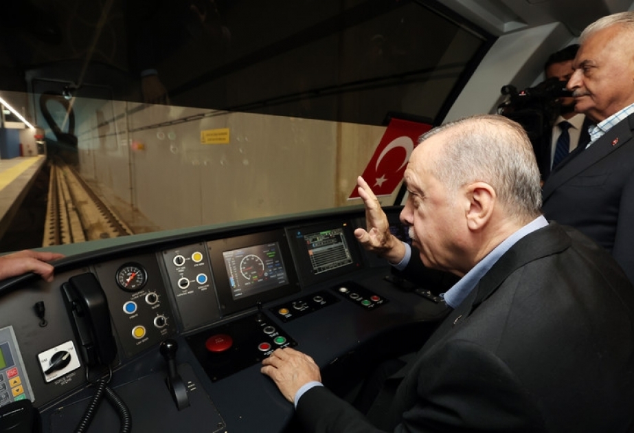 Sabiha Gökçən hava limanını İstanbulun mərkəzinə bağlayacaq yeni metro xətti istifadəyə verilib