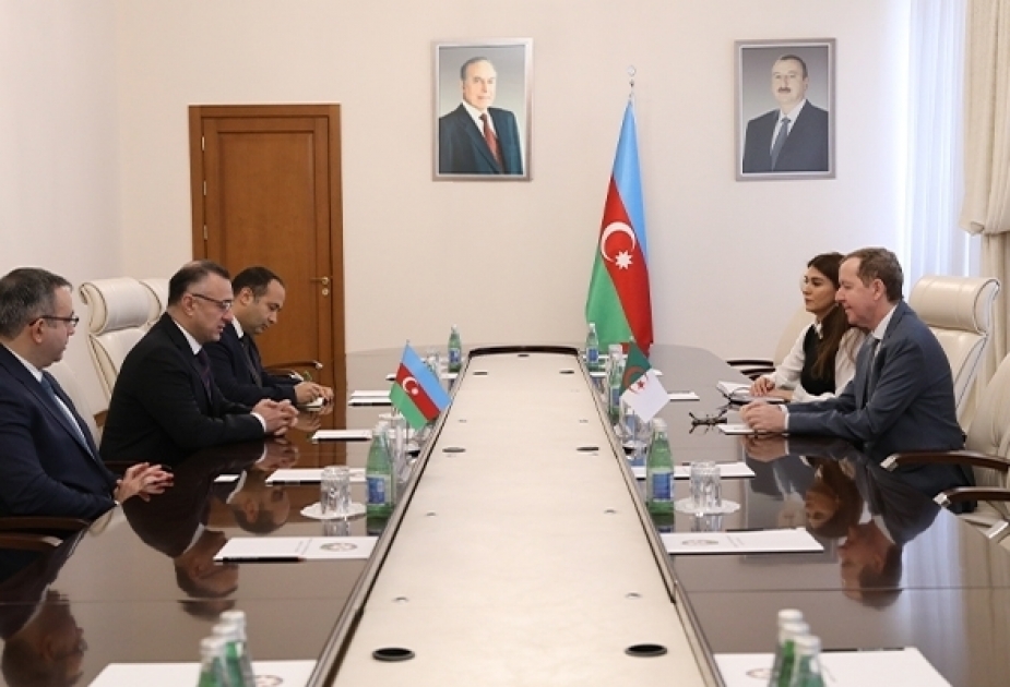 L'Azerbaïdjan et l'Algérie discutent de leur coopération dans le domaine de la médecine