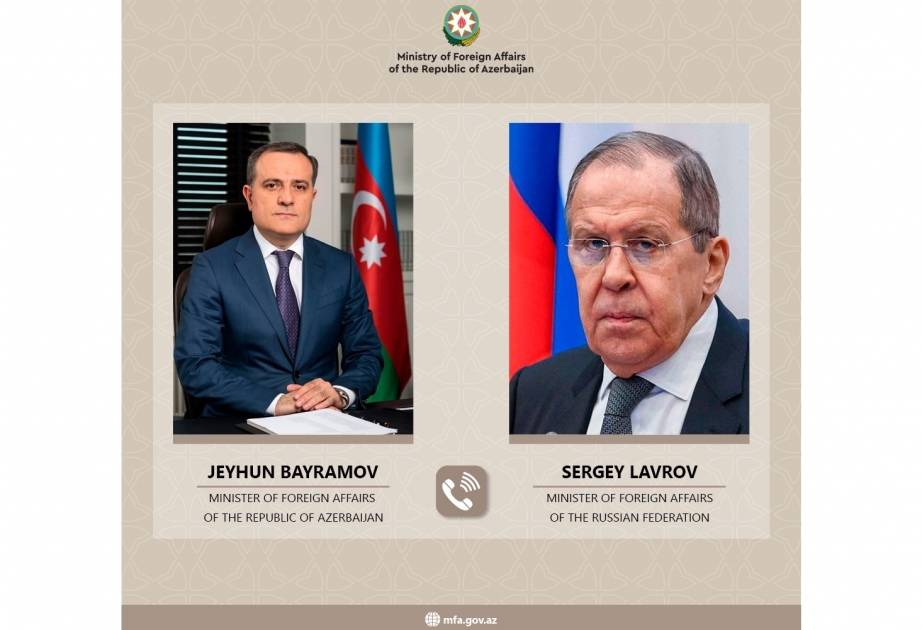 وزيرا خارجية أذربيجان وروسيا يبحثان الوضع في طريق لاتشين