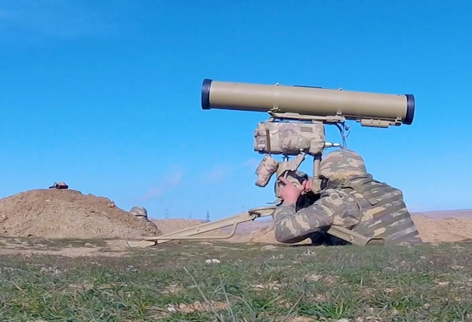 Azerbaijani Army holds sessions on ATGM complexes