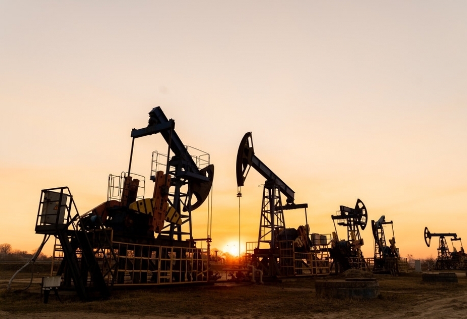 Цена барреля азербайджанской нефти превысила 86 долларов