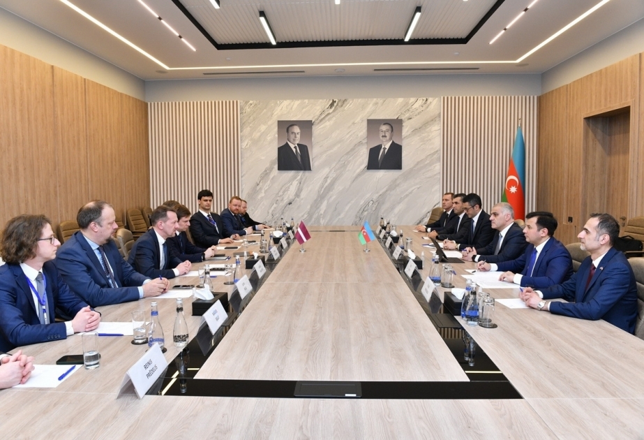 Azerbaijan, Latvia discuss prospects for transport cooperation