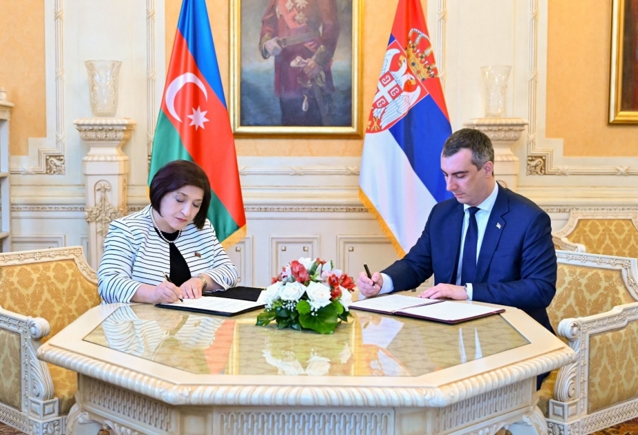 توقيع مذكرة تفاهم بين برلماني أذربيجان وصربيا