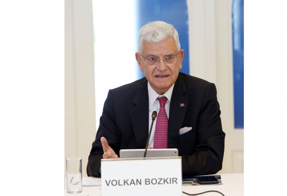 Волкан Бозкыр: Турция всегда была рядом с Азербайджаном