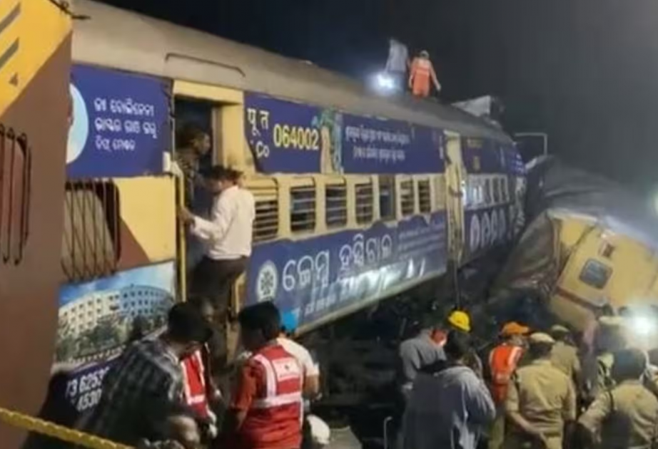 Zugunglück im Südosten Indiens: Tote und Verletzte