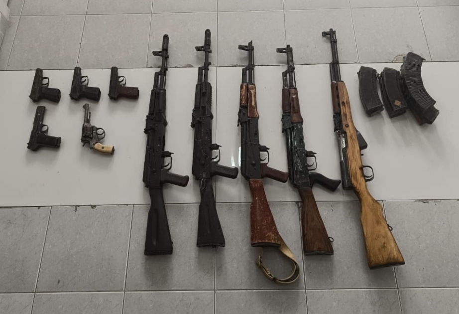 العثور على الاسلحة والذخائر في لاتشين المحررة