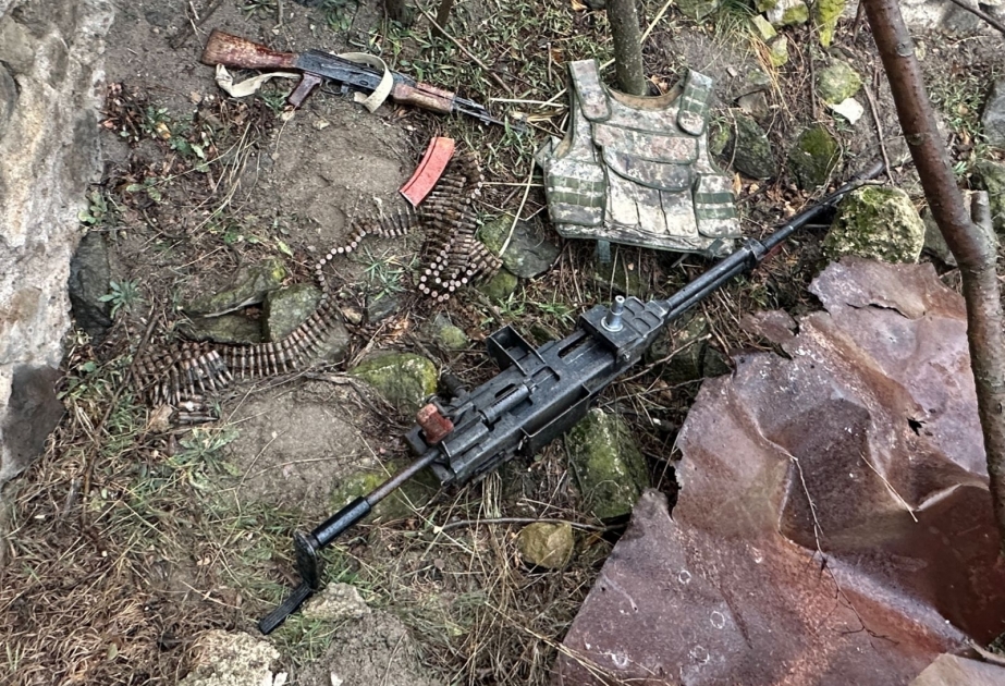 العثور على أسلحة وذخائر متروكة في محافظة قوبادلي المحررة من الاحتلال