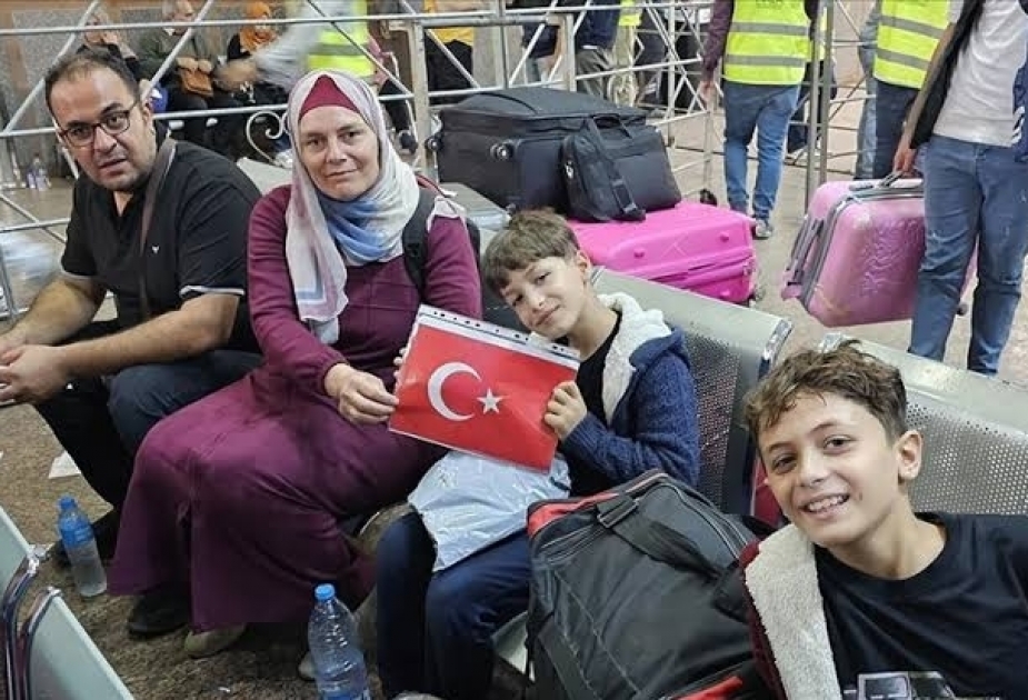 إجلاء 1359 مواطنا تركيا وقبرصيا مع أقاربهم من غزة