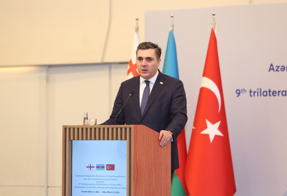 Außenminister Aserbaidschans, der Türkei und Georgiens treffen sich in der Türkei
