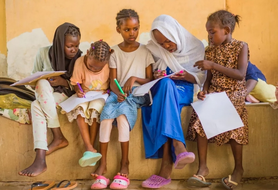 UNICEF: Sudanda məktəbyaşlı uşaqların 90 faizi təhsil ala bilmir