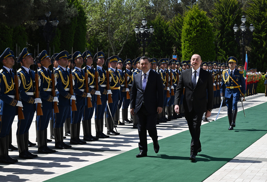 Qırğızıstan Prezidenti Sadır Japarovun rəsmi qarşılanma mərasimi olub VİDEO