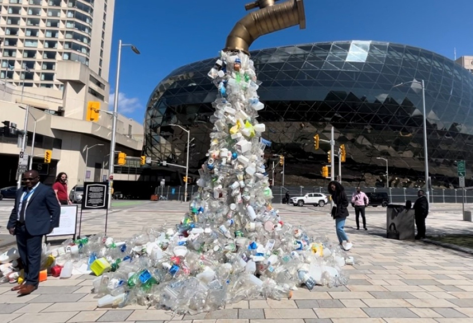 В Канаде проходит саммит по глобальному соглашению по пластику