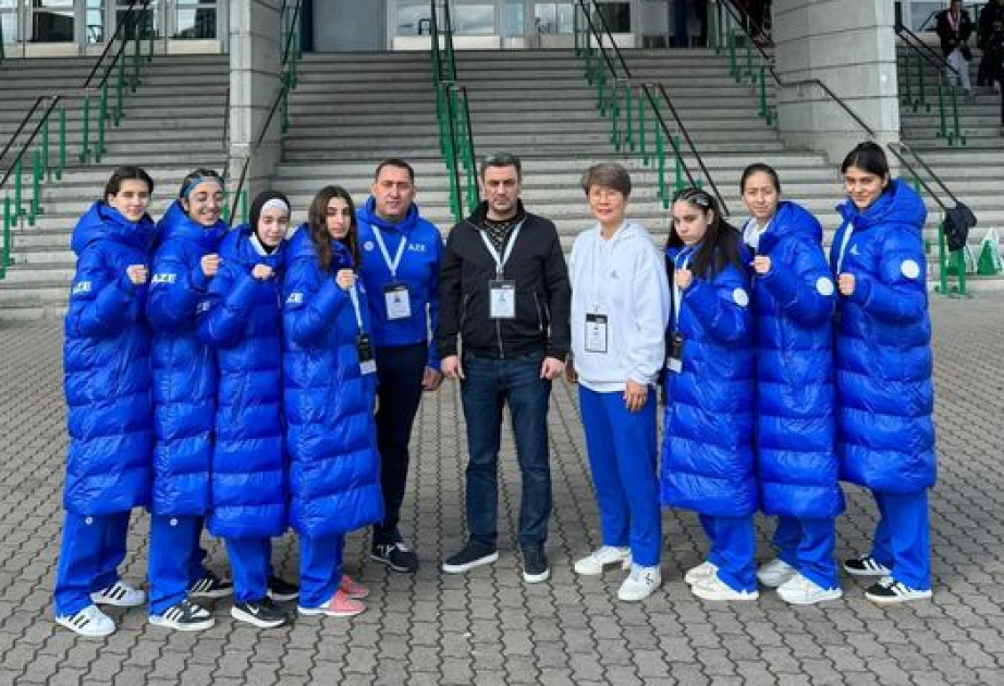 Юные азербайджанские таэквондистки также примут участие в Кубке Президента