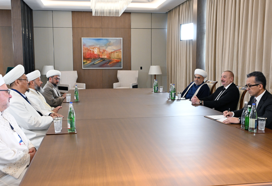 Le président Aliyev reçoit une délégation de dirigeants religieux des Etats membres et observateurs de l’Organisation des Etats turciques MIS A JOUR VIDEO