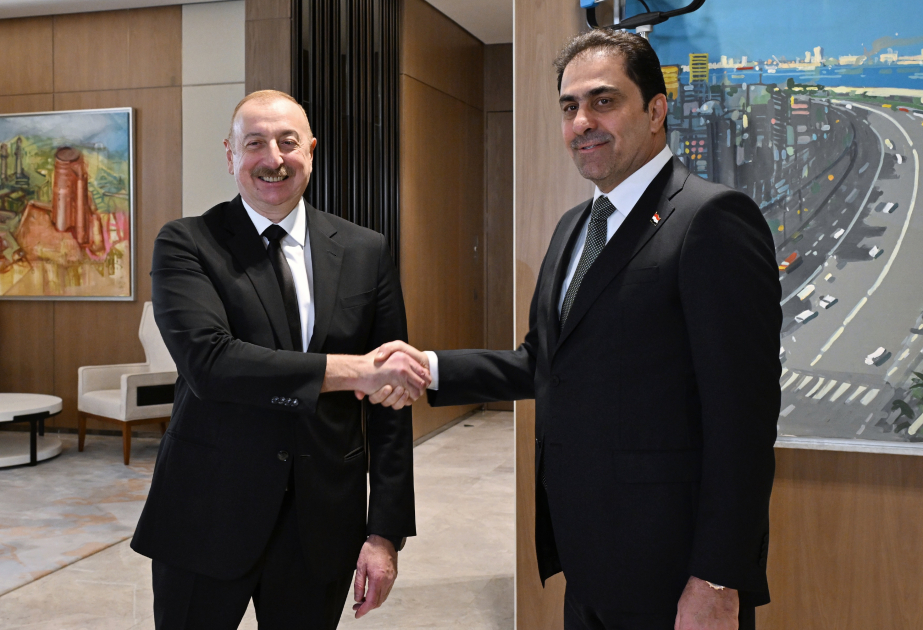 الرئيس إلهام علييف يلتقي برئيس مجلس النواب العراقي بالنيابة (محدث)
