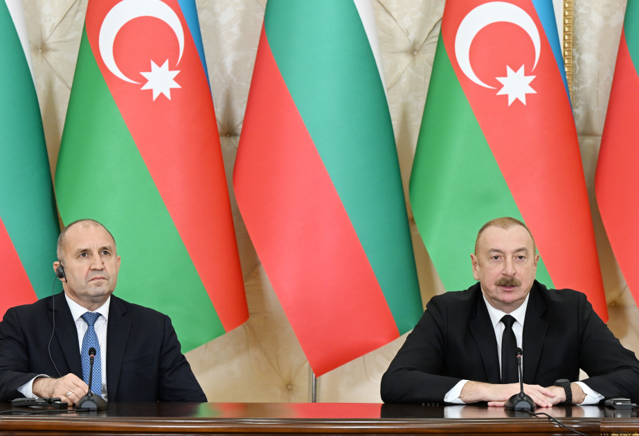Президент Ильхам Алиев и Президент Румен Радев выступили с заявлениями для прессы ОБНОВЛЕНО-3 ВИДЕО