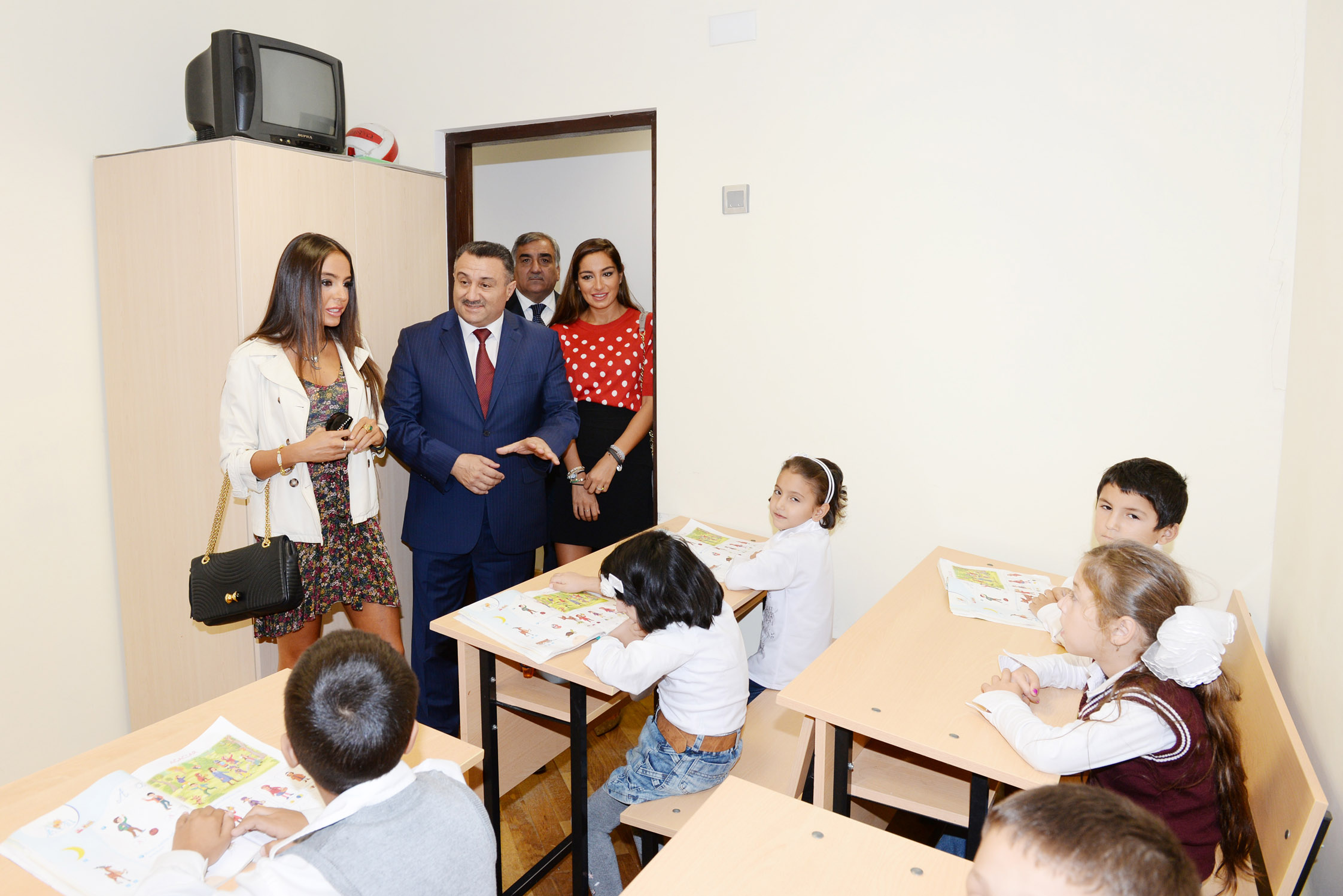 Сайт 6 школы баку азербайджан