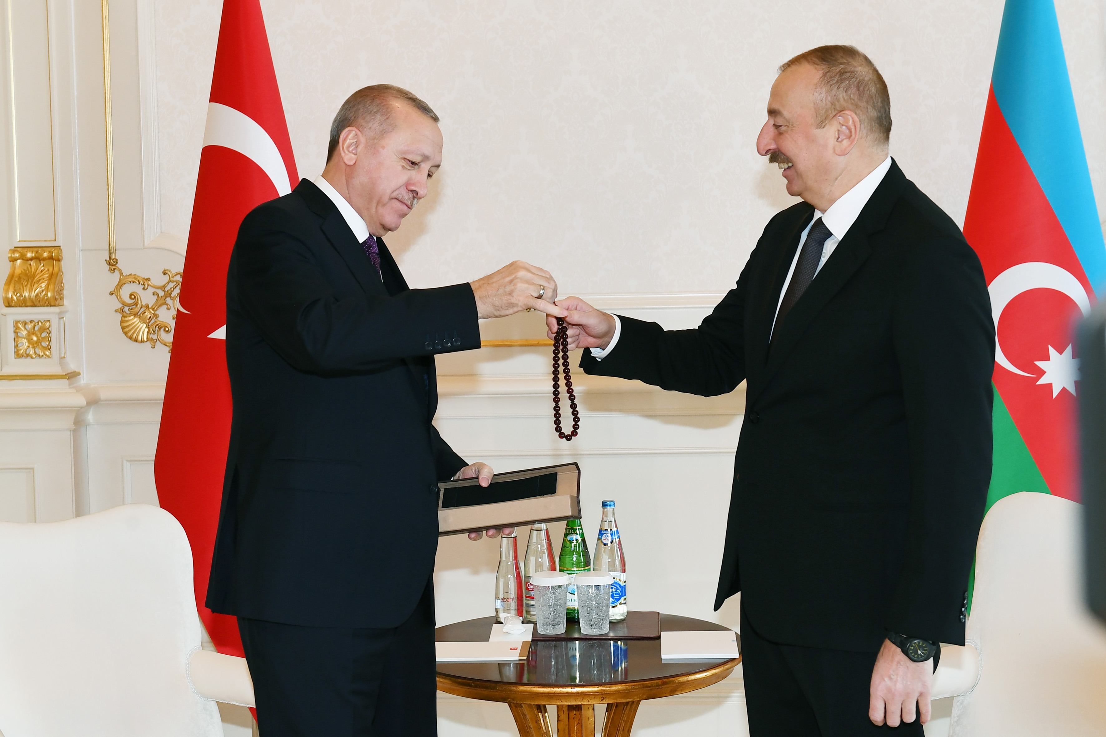 Эрдоган Алиев Прикол Фото