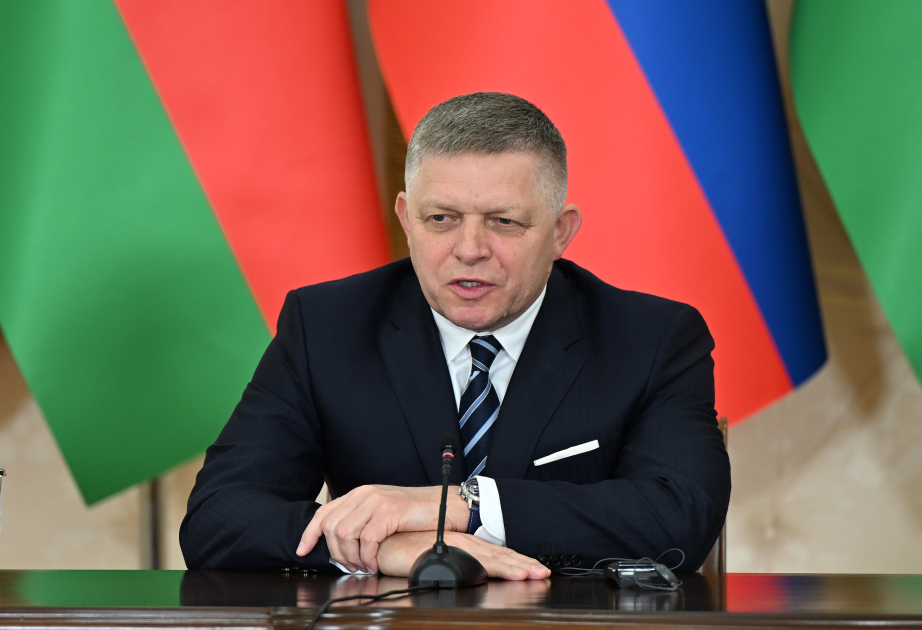 رئيس وزراء سلوفاكيا: مستعدون لنكون جسرا بين أذربيجان والاتحاد الأوروبي