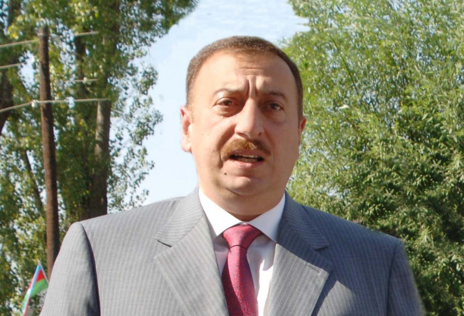 İLHAM ƏLİYEV: BİZİM MƏQSƏDİMİZ AZƏRBAYCANI ZƏNGİN, QÜDRƏTLİ DÖVLƏTƏ ÇEVİRMƏKDİR VƏ BUNA NAİL OLACAĞIQ  OĞUZ ŞƏHƏRİNDƏKİ HEYDƏR PARKINDA RAYON SAKİNLƏRİ İLƏ GÖRÜŞDƏ AZƏRBAYCAN PREZİDENTİ İLHAM ƏLİYEVİN NİTQİ