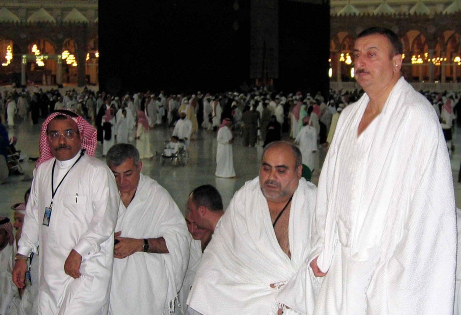 MƏKKƏDƏ ÜMRƏ ZİYARƏTİ