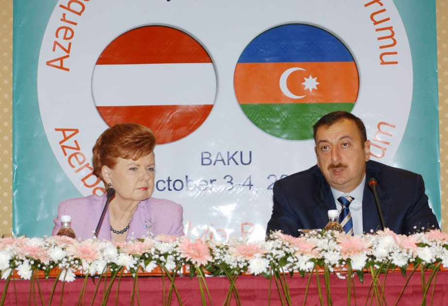 AZƏRBAYCAN-LATVİYA BİZNES FORUMU