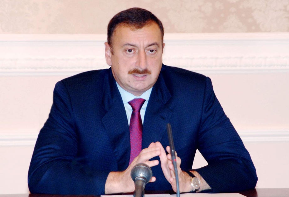 AZƏRBAYCAN PREZİDENTİ İLHAM ƏLİYEVİN SƏDRLİYİ İLƏ RESPUBLİKAMIZDA SU TƏCHİZATI VƏ MELİORASİYA SAHƏSİNDƏ GÖRÜLƏN İŞLƏR VƏ PERSPEKTİV LAYİHƏLƏRLƏ BAĞLI MÜŞAVİRƏ KEÇİRİLMİŞDİR