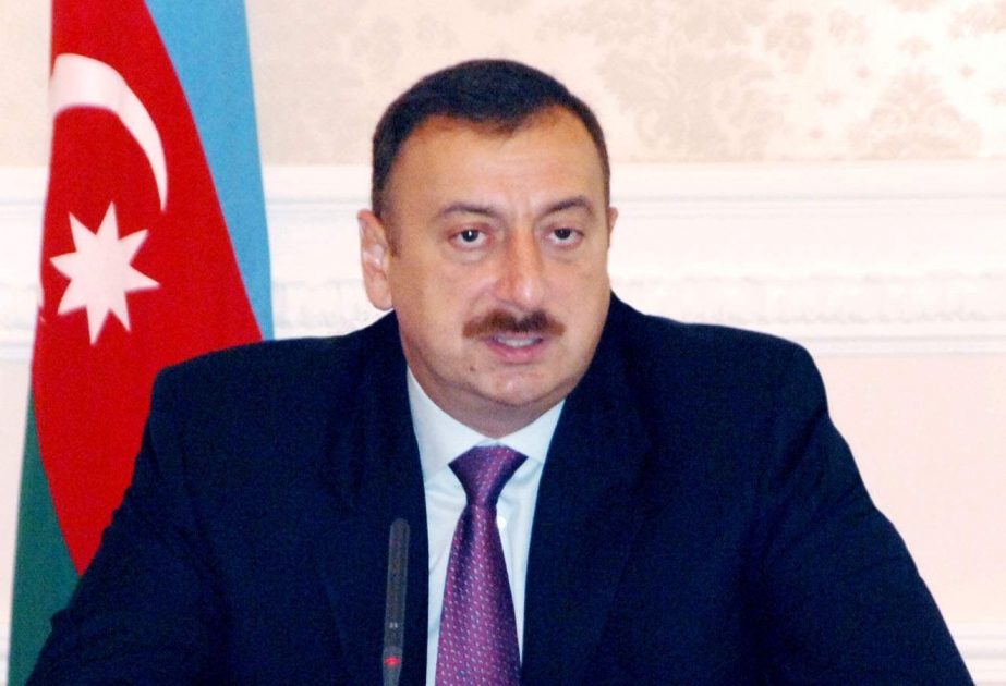 AZƏRBAYCAN PREZİDENTİ İLHAM ƏLİYEV “İSLAM ÜMMƏTİNİN HƏMRƏYLİYİ” MÖVZUSUNDA BAKIDA KEÇİRİLƏN BEYNƏLXALQ KONFRANSIN İŞTİRAKÇILARINI QƏBUL ETMİŞDİR