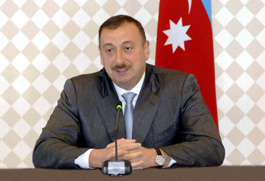 AZƏRBAYCAN PREZİDENTİ İLHAM ƏLİYEV LATIN MƏDƏNİYYƏTİ AKADEMİYASININ NÜMAYƏNDƏ HEYƏTİNİ QƏBUL ETMİŞDİR